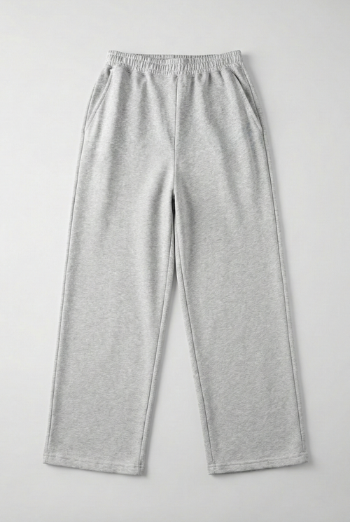 THE ESSENTIAL SWEATPANTS